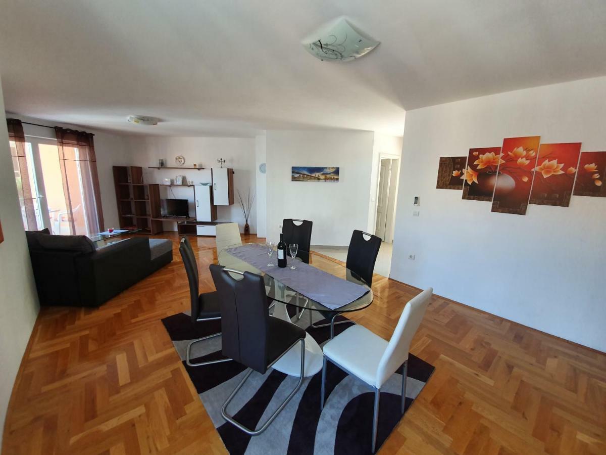 Apartman Dubravka 1 Lovran Zewnętrze zdjęcie